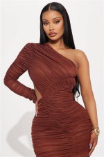 Unveiling the Value of Fashion Nova: Discoveries and Insights Within