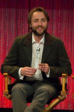 Vincent Kartheiser - Raveblog