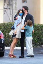 Violet Affleck: the Unseen Life of Ben Affleck's Daughter Behind the Mask