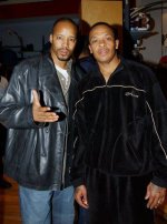 What Happened to Dr. Dre's Brother? ·