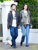 What Is Tom Sturridge Sexuality – Is He Gay? Details About the Sandman Actor