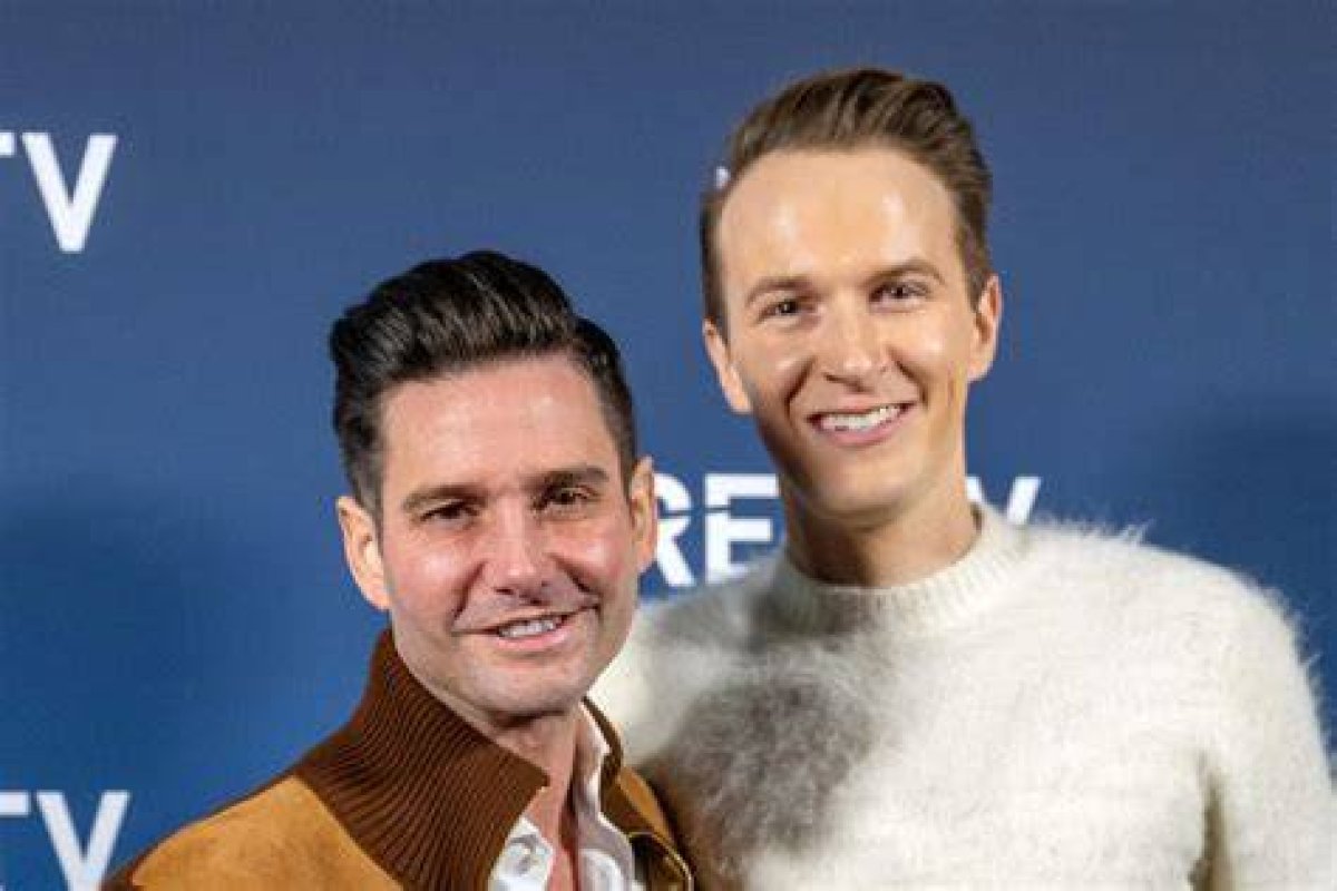 While Josh Flagg Is Dating Someone New, Bobby Boyd Still Loves Him Sat 26 March 2022 12:2 ·