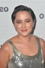 Zelda Williams Wiki Age Ethnicity Husband Height Net